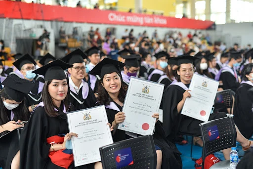 🎓 VĂN BẰNG 2